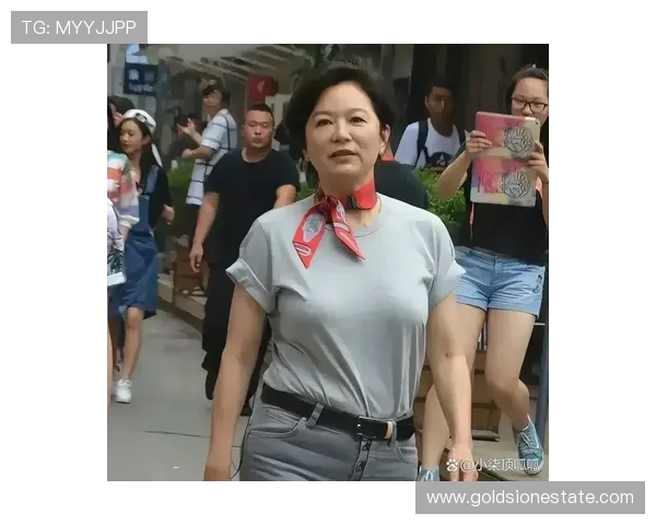 周芳专访：从街头到舞台的蜕变与坚持之路