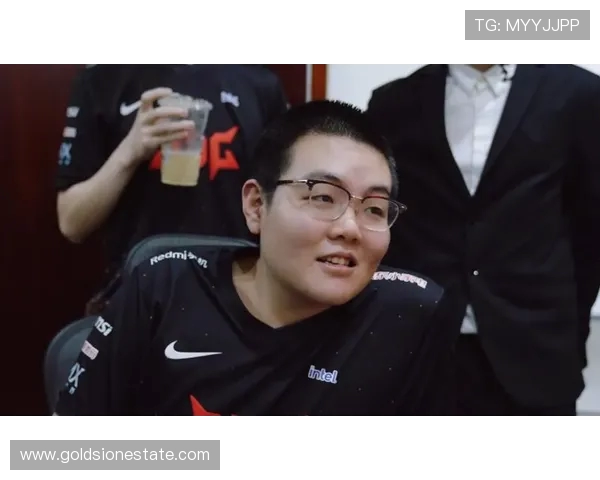 赛后分析：JDG与LNG对决中的战术意识与团队协作探讨