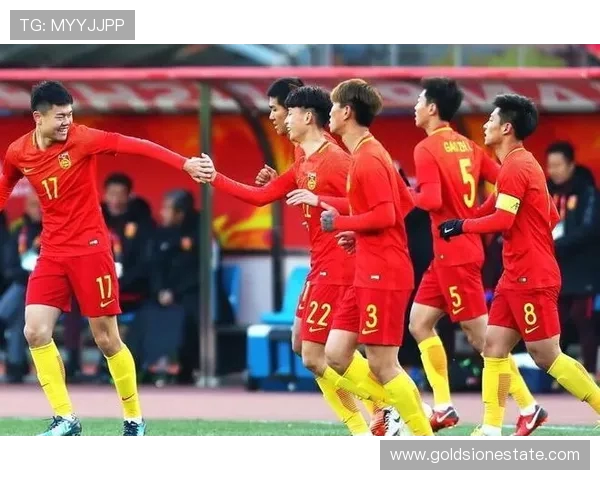 亚预赛激战在即中国香港迎战强敌朝鲜球队全力以赴争取胜利