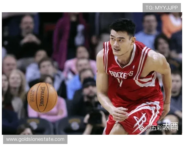 姚明领衔中国男篮对决澳大利亚队的精彩较量与历史回顾