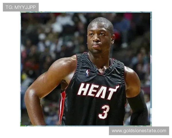 安东尼与詹姆斯对决回顾：篮球场上的传奇之战与友谊的碰撞